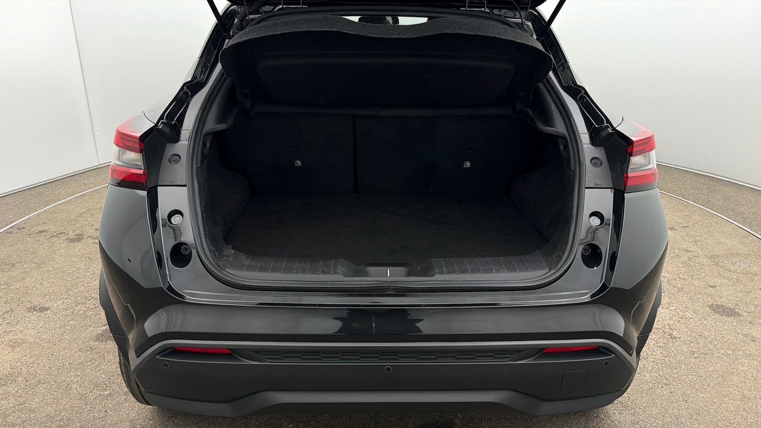 Used Nissan Juke 2023 for sale - 77997022: Photo 16