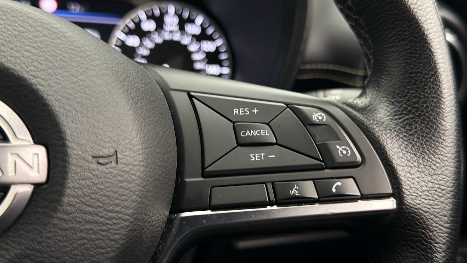 Used Nissan Juke 2023 for sale - 77997022: Photo 24