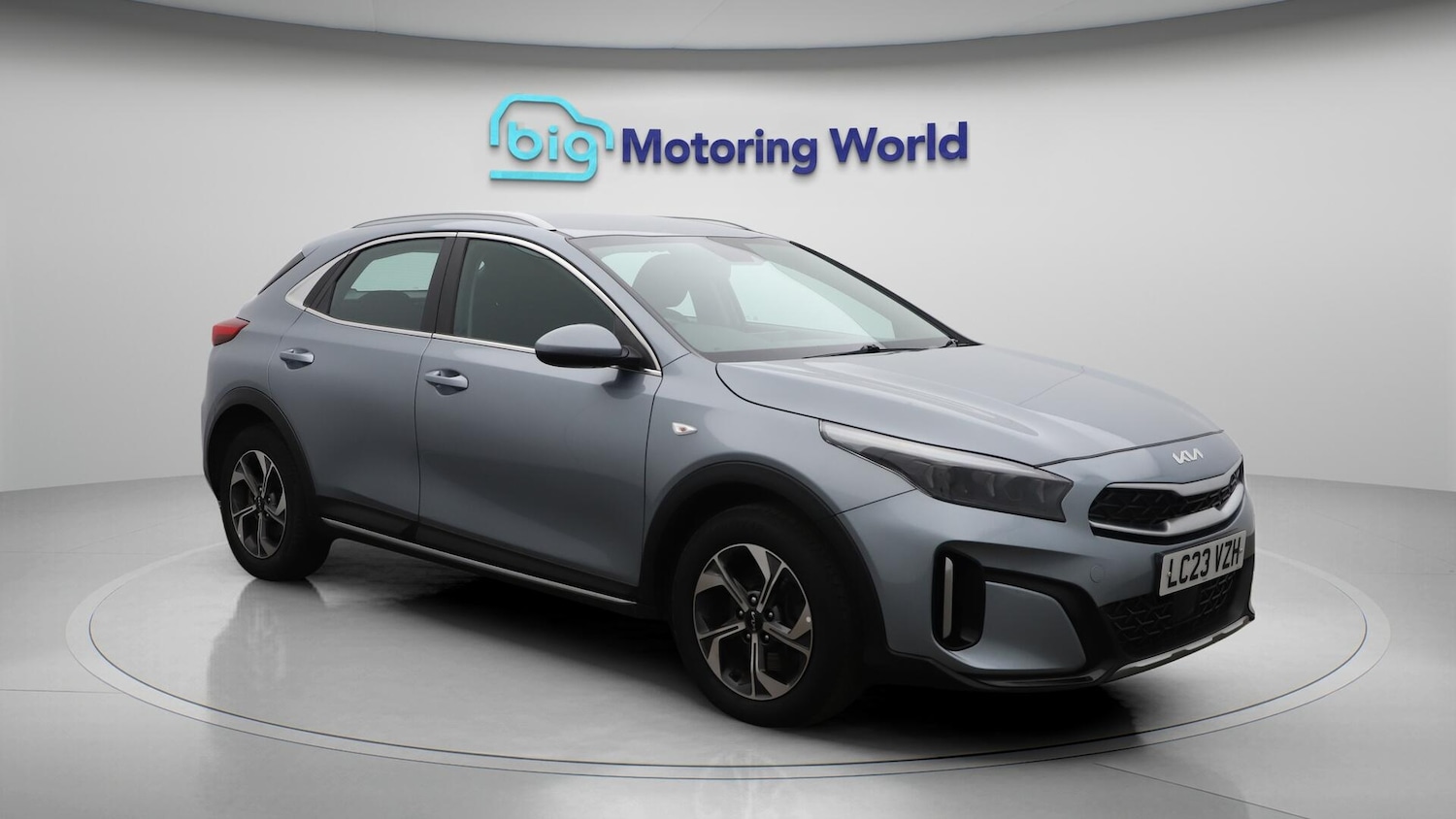 Used Kia XCeed 2023 for sale - 76422654: Photo 2