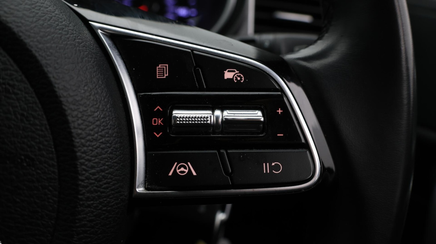 Used Kia XCeed 2023 for sale - 76422654: Photo 24