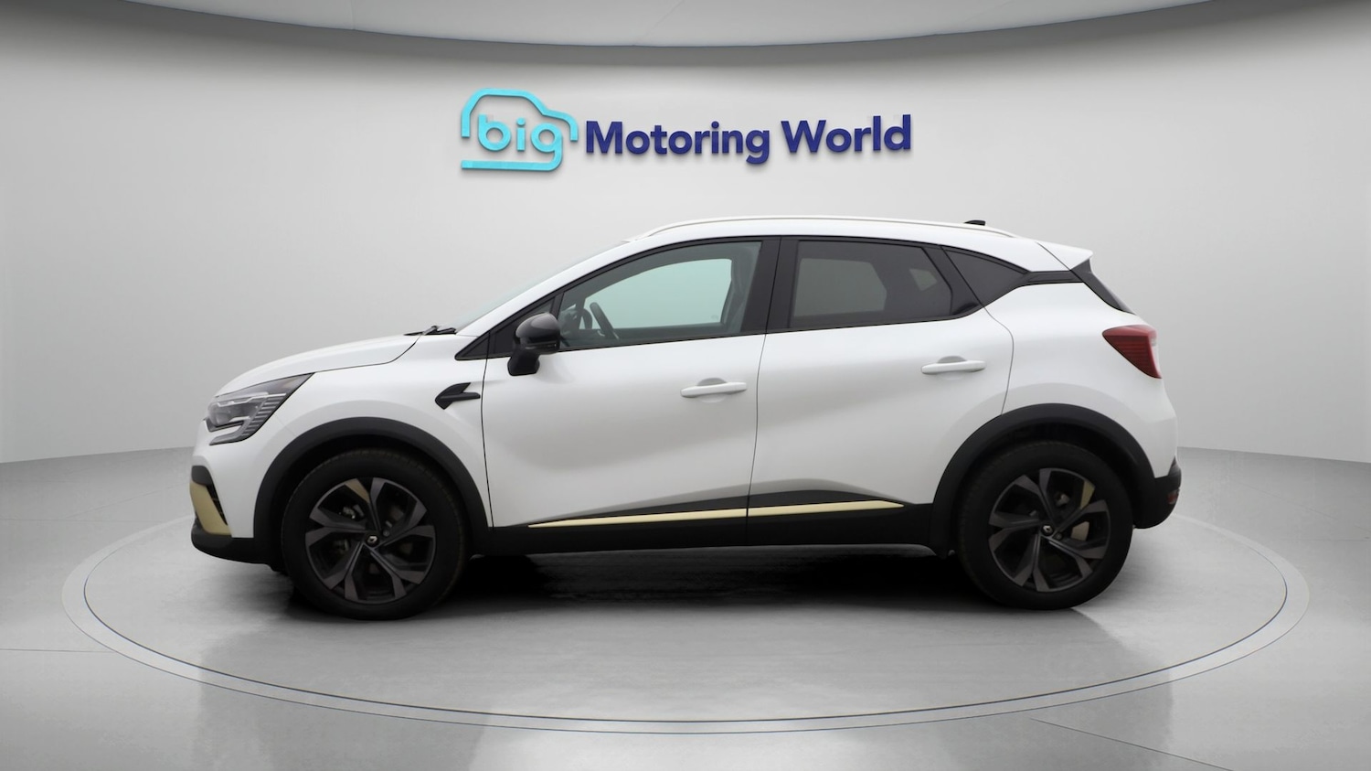 Used Renault Captur 2024 for sale - 77276813: Photo 4