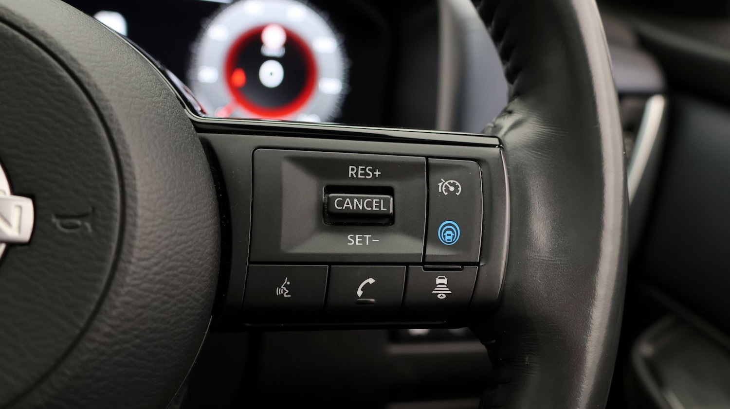 Used Nissan Qashqai for sale - 77864662: Photo 23