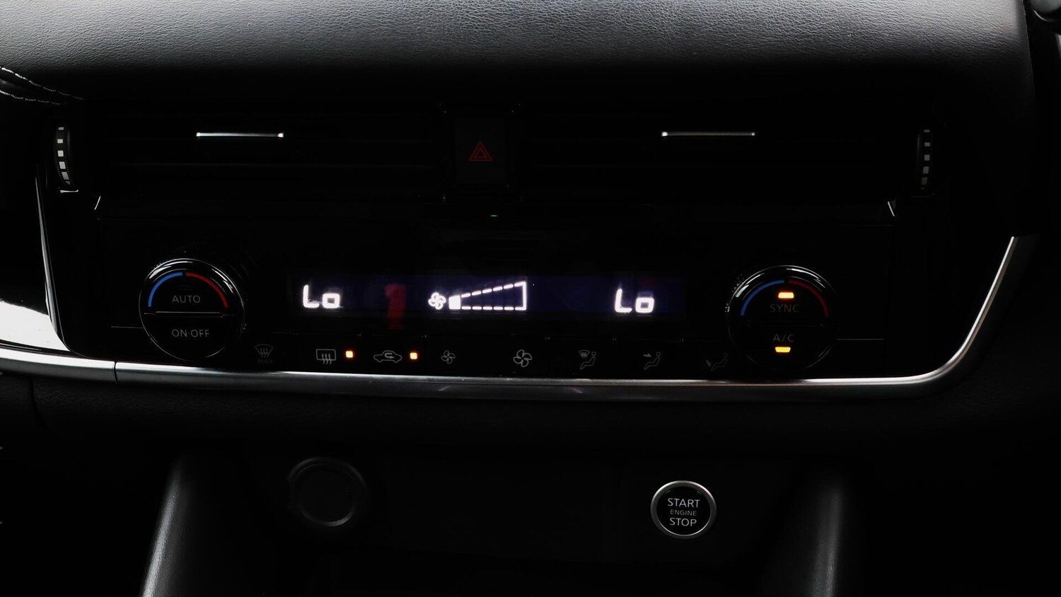 Used Nissan Qashqai for sale - 76728888: Photo 13