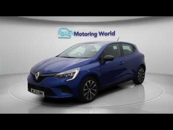 Used Renault Clio 2023 for sale - 74920400: Photo