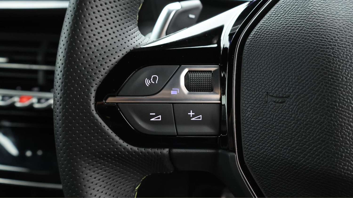 Used Peugeot 208 2025 for sale - 76349041: Photo 24