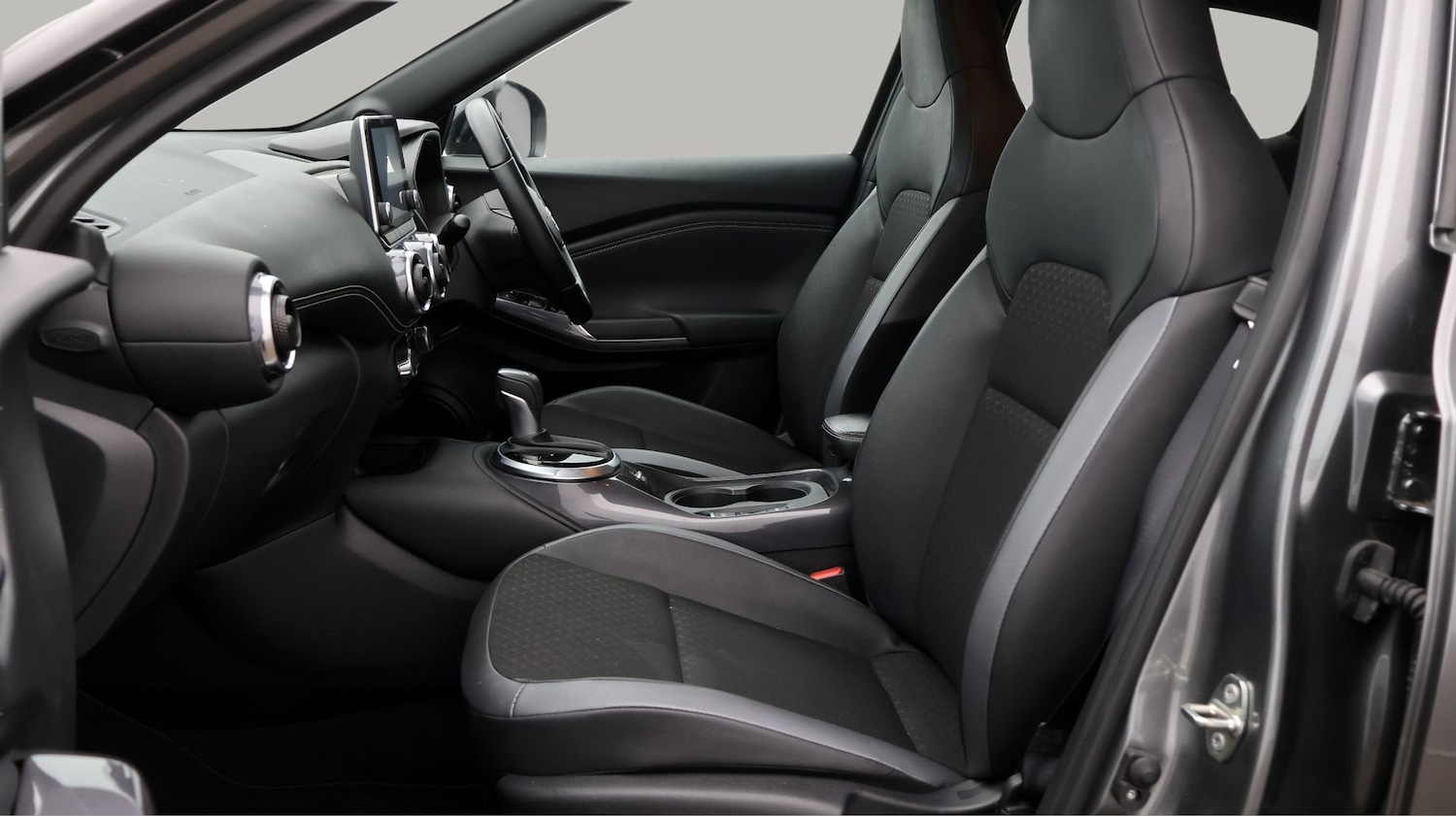 Used Nissan Juke 2023 for sale - 77650121: Photo 14