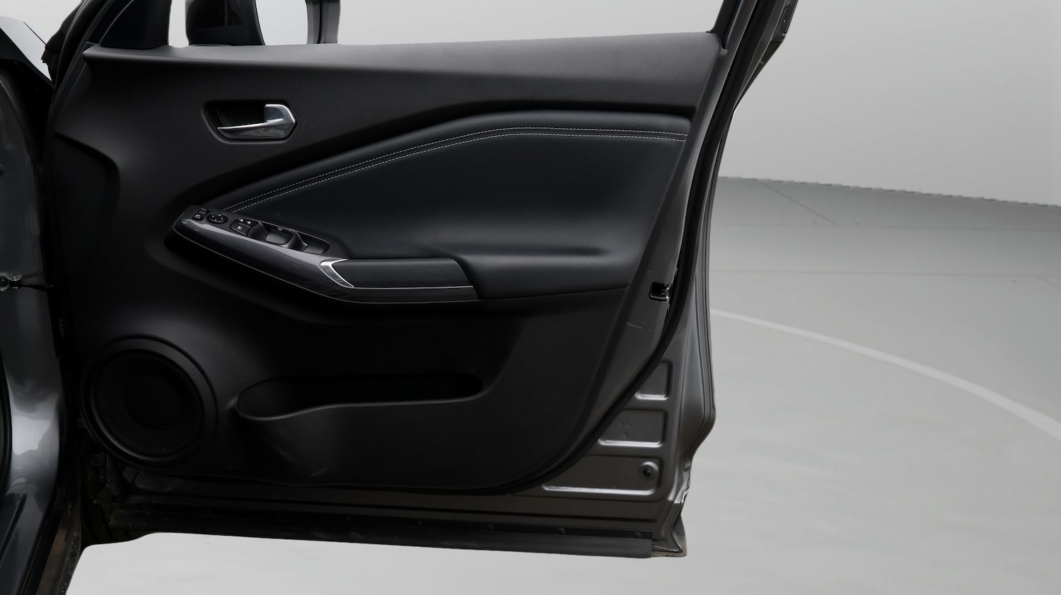 Used Nissan Juke 2023 for sale - 77650121: Photo 15