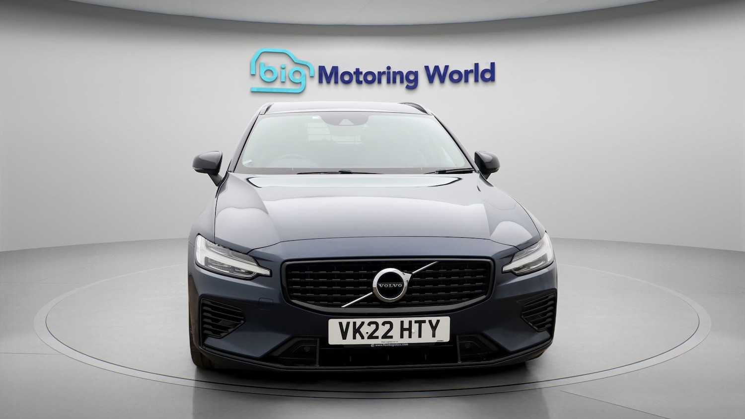 Used Volvo V60 2022 for sale - 77797099: Photo 2