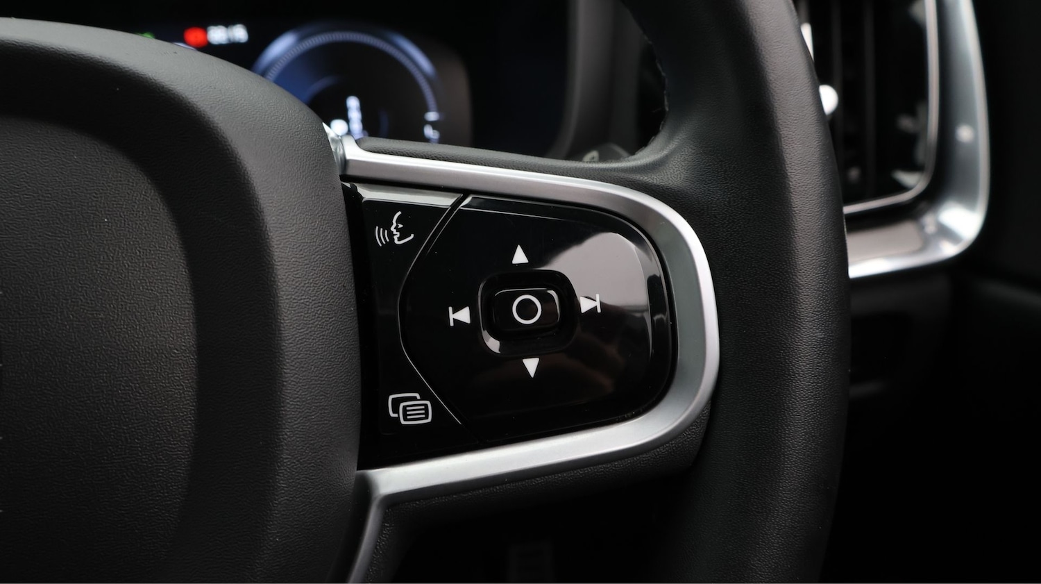 Used Volvo V60 2022 for sale - 77797099: Photo 23