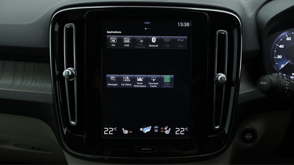 Used Volvo XC40 2020 for sale - 76282901: Photo 27