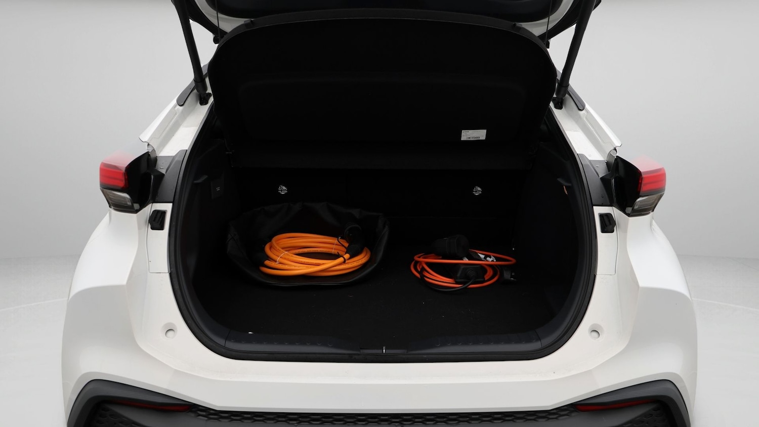 Used Toyota C-HR 2025 for sale - 77181820: Photo 17