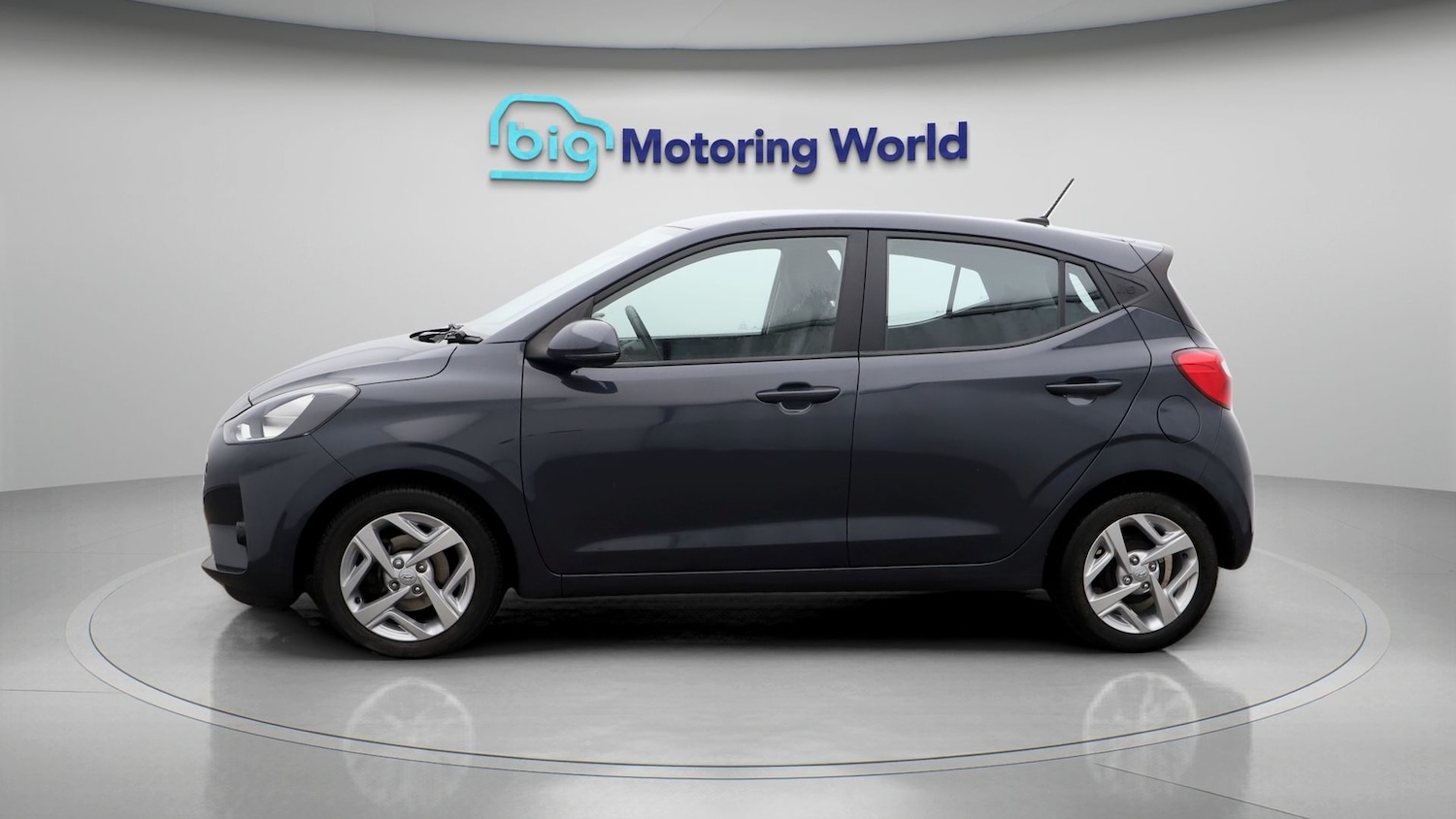 Used Hyundai i10 2023 for sale - 77522234: Photo 4