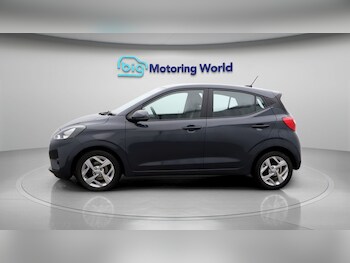 Used Hyundai i10 2023 for sale - 77522234: Photo