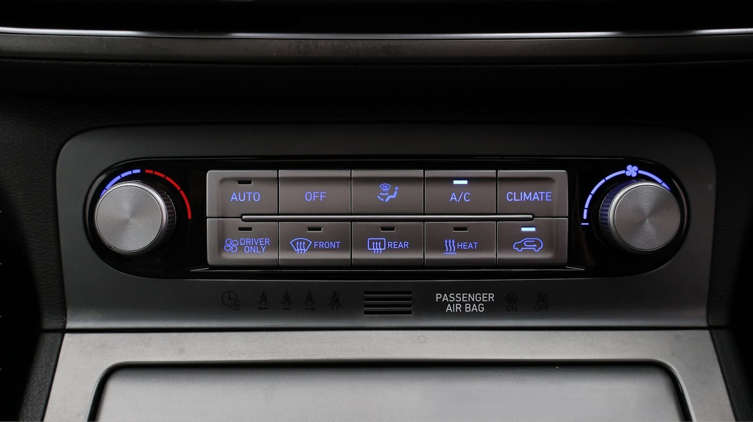 Used Hyundai KONA 2023 for sale - 77715586: Photo 12