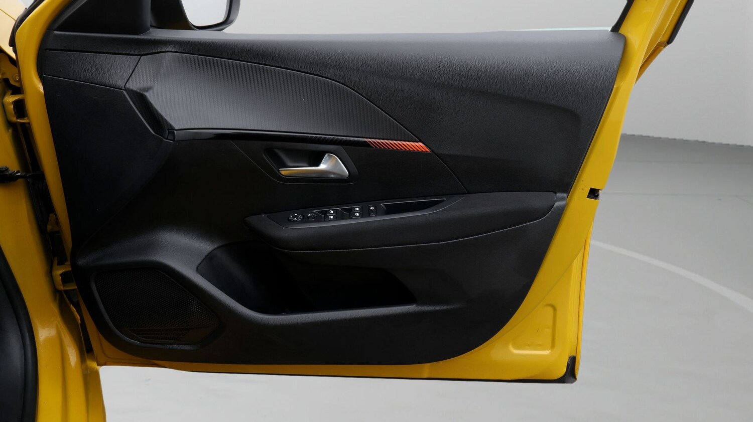 Used Peugeot 208 for sale - 77818510: Photo 15