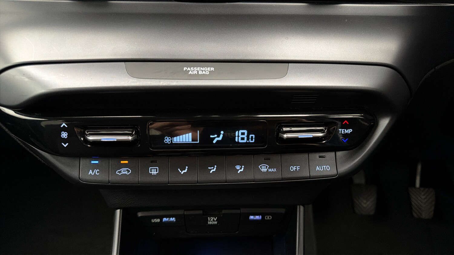 Used Hyundai i20 2023 for sale - 78210366: Photo 11