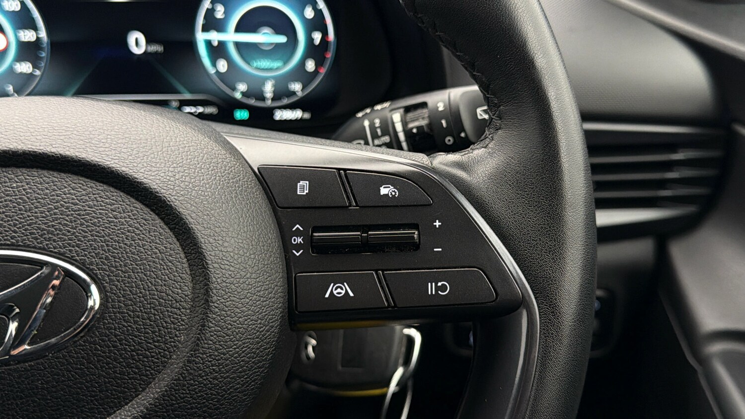 Used Hyundai i20 2023 for sale - 78210366: Photo 24