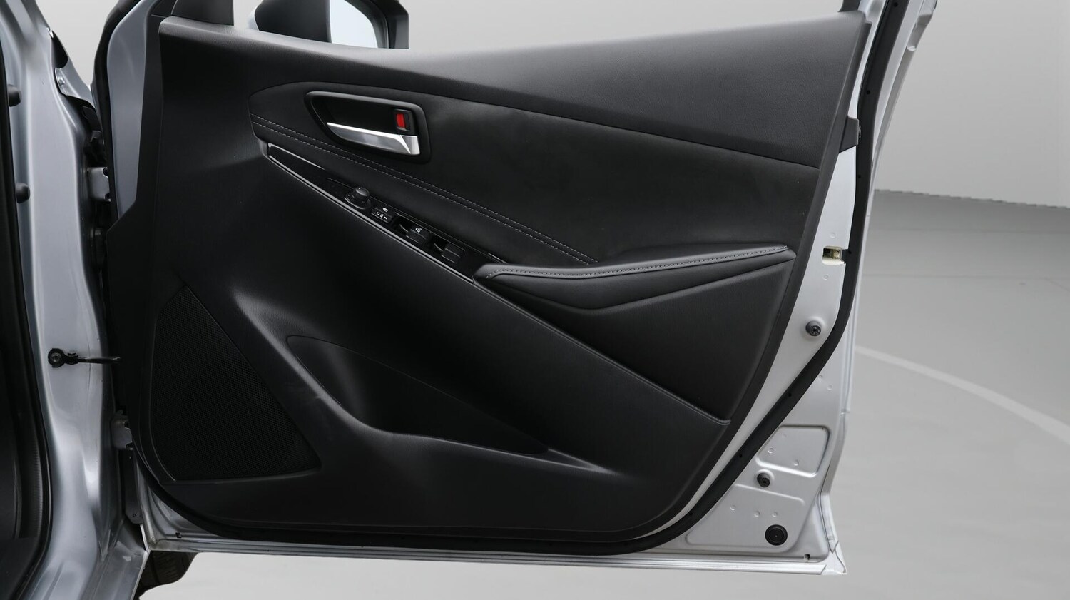 Used Mazda Mazda2 2022 for sale - 76326062: Photo 16