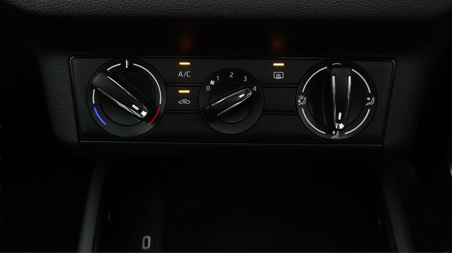 Used Skoda Kamiq 2023 for sale - 77750175: Photo 12