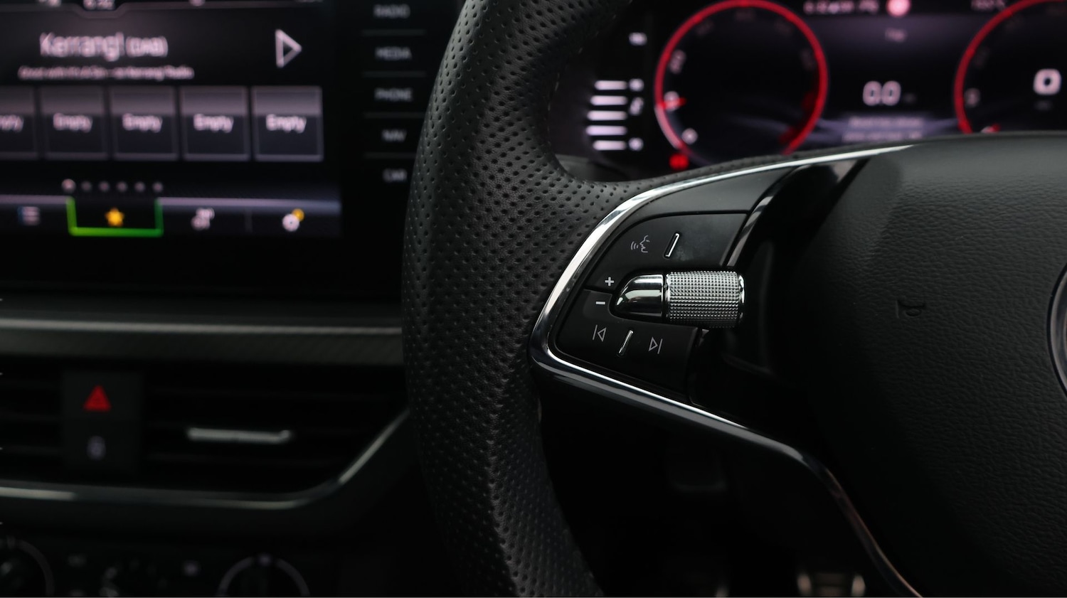 Used Skoda Kamiq 2023 for sale - 77750175: Photo 22