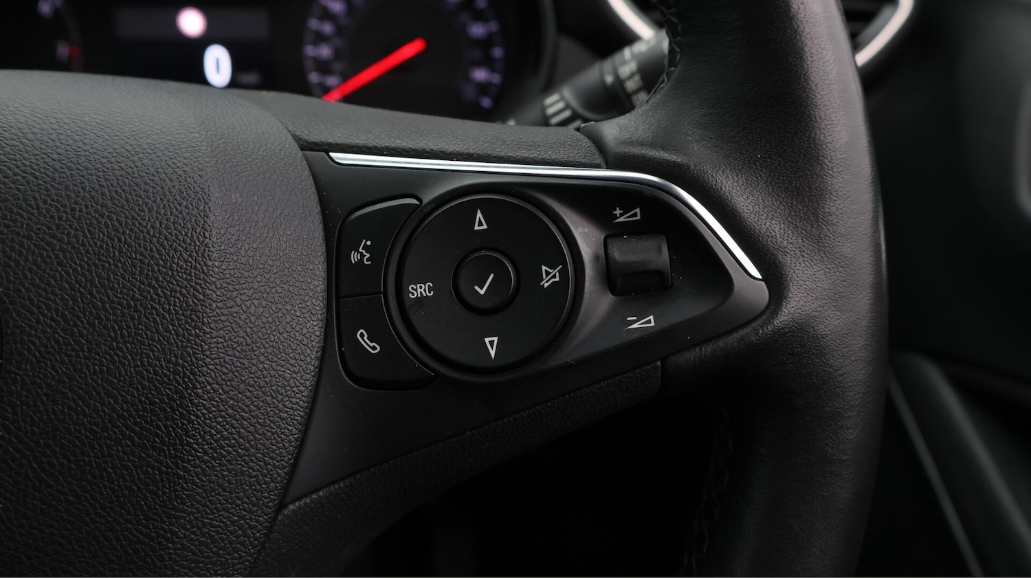 Used Vauxhall Crossland 2022 for sale - 76690026: Photo 24