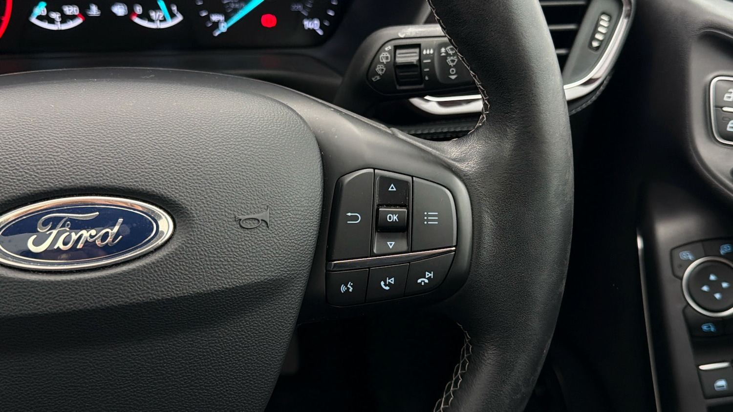 Used Ford Fiesta 2019 for sale - 77950256: Photo 24