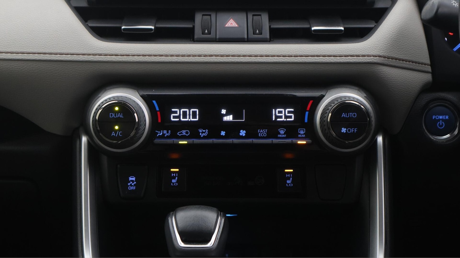 Used Toyota RAV4 2022 for sale - 76538385: Photo 13