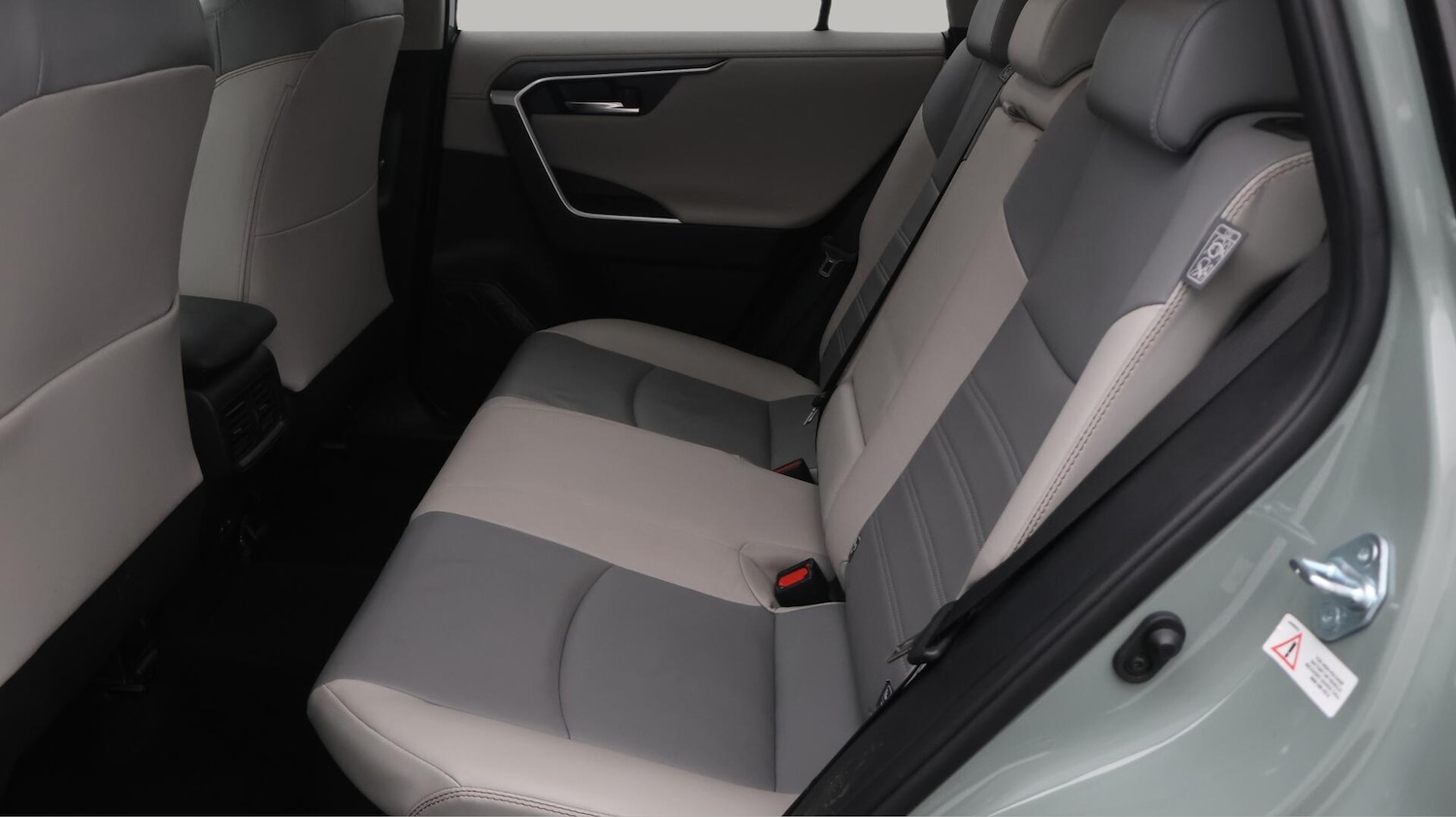 Used Toyota RAV4 2022 for sale - 76538385: Photo 17