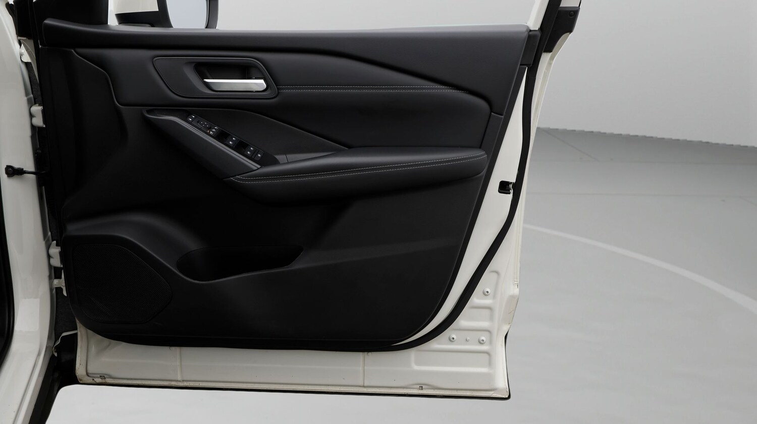 Used Nissan Qashqai for sale - 77873130: Photo 15