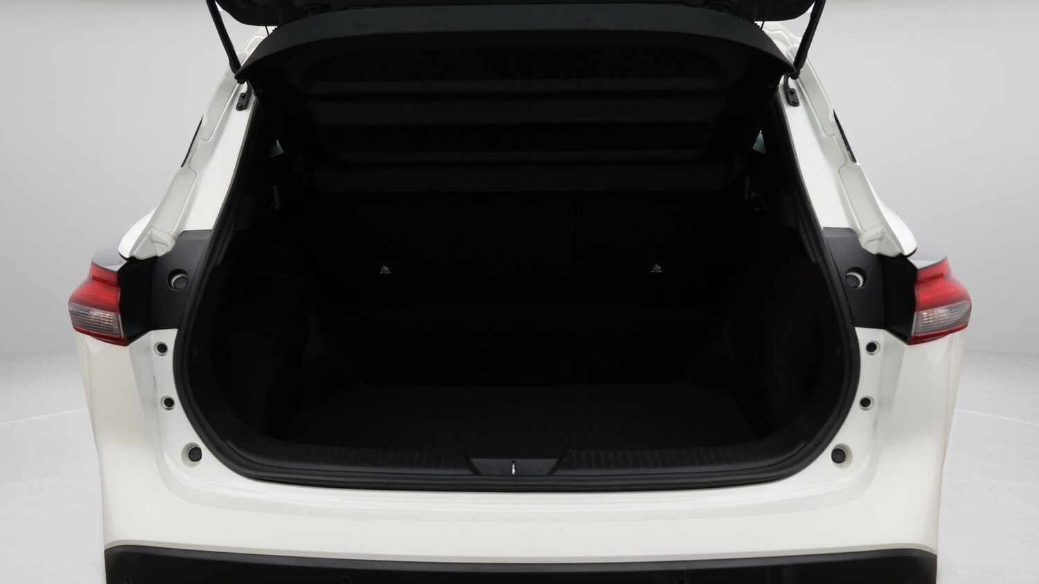 Used Nissan Qashqai for sale - 77873130: Photo 17