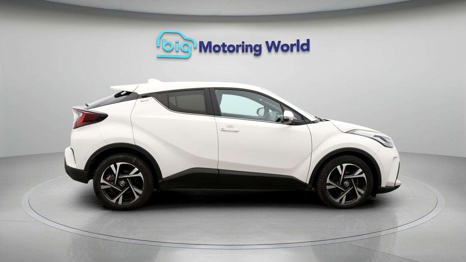 Used Toyota C-HR 2023 for sale - 77282553: Photo 8