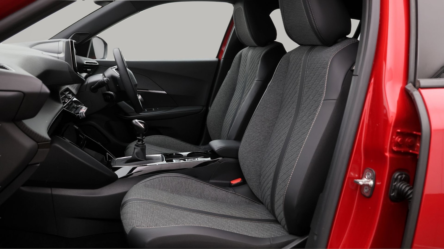 Used Peugeot 2008 2023 for sale - 77776123: Photo 14