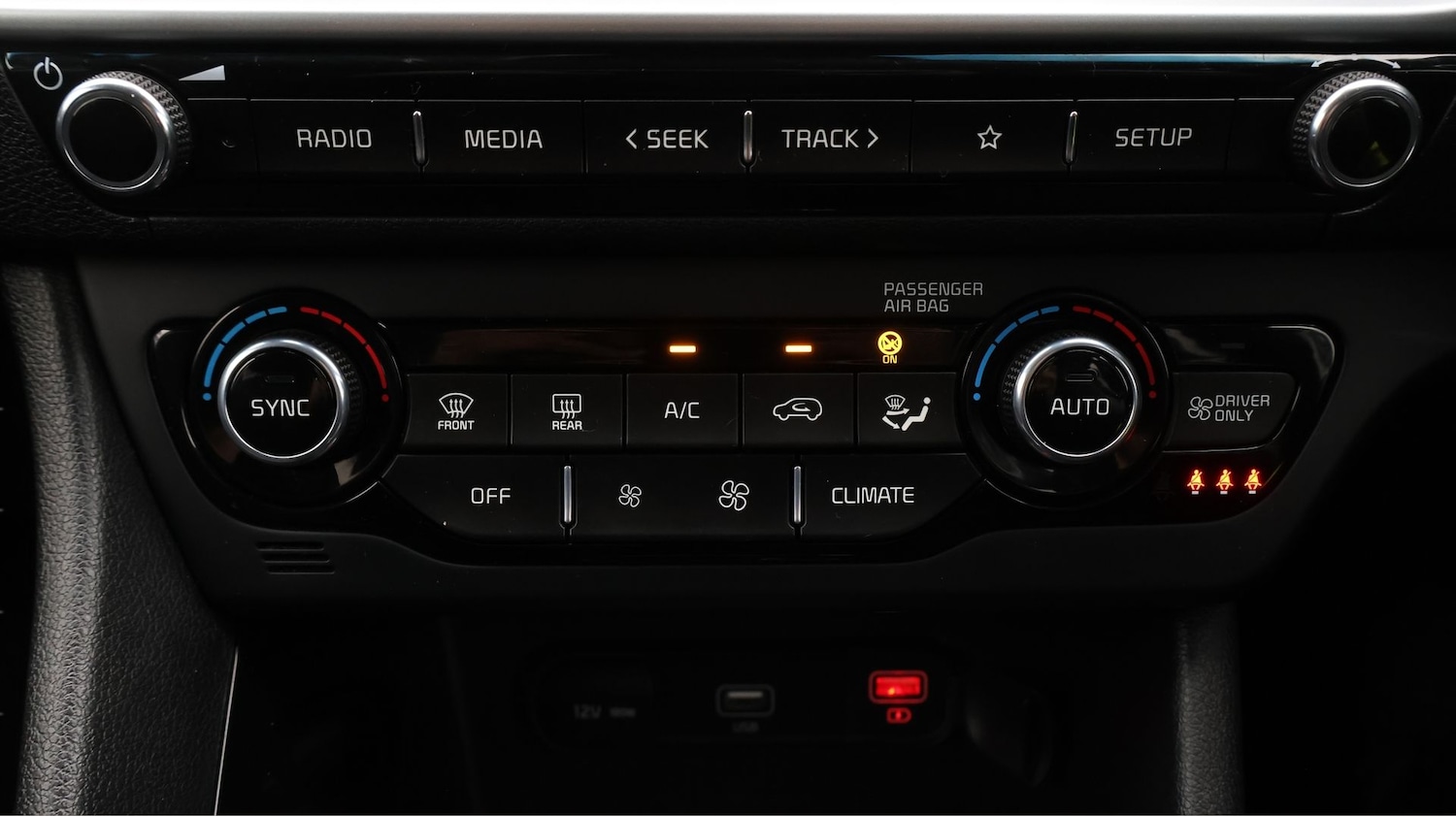 Used Kia Niro 2021 for sale - 77628947: Photo 12