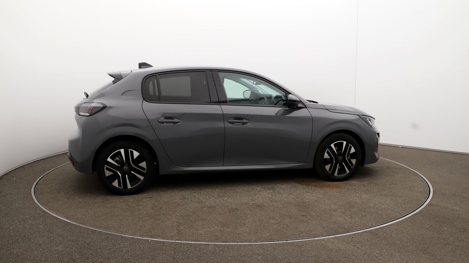 Used Peugeot 208 for sale - 76809595: Photo 42