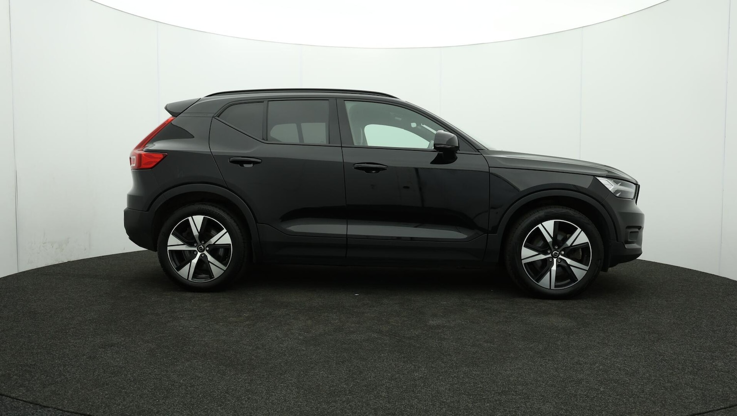 Used Volvo XC40 for sale - 76440400: Photo 43