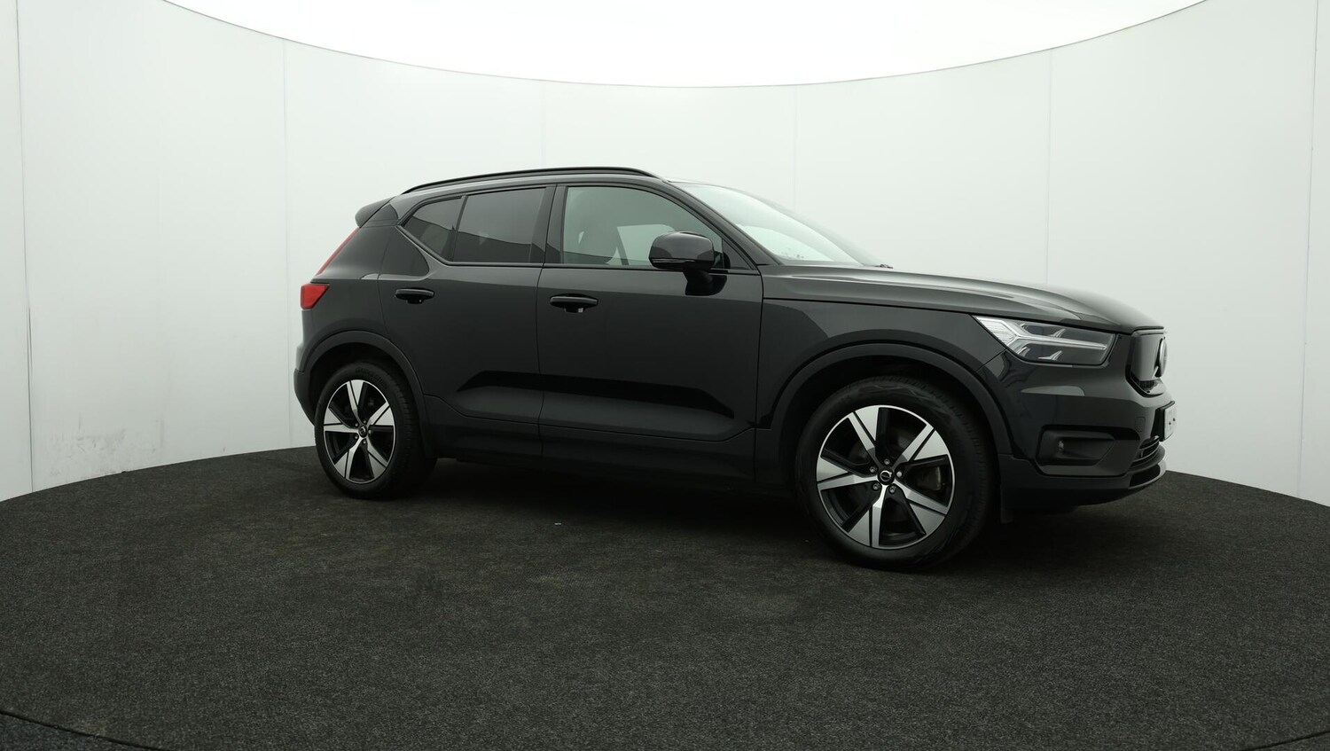 Used Volvo XC40 for sale - 76440400: Photo 48