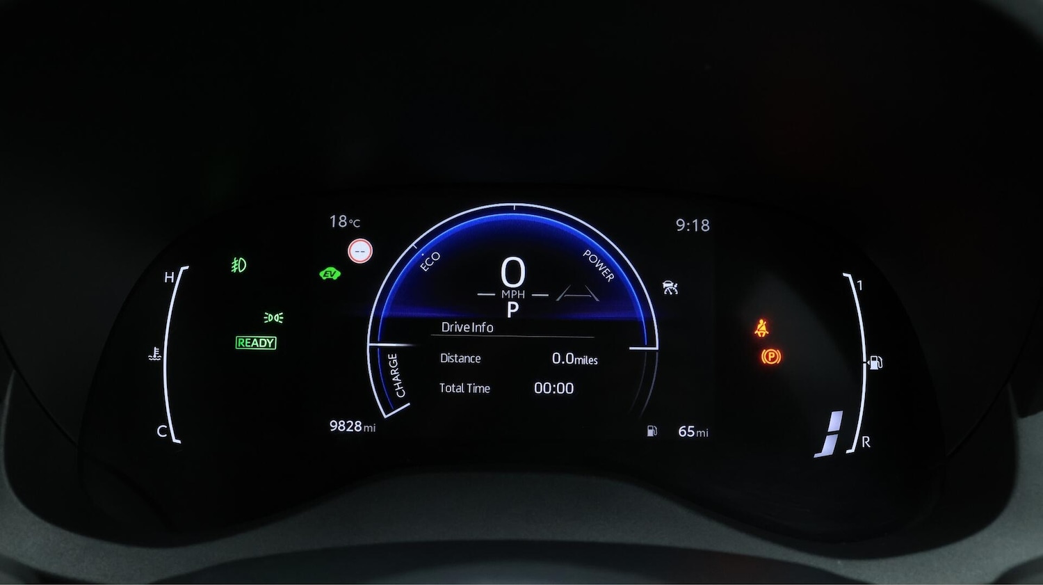 Used Toyota Yaris 2024 for sale - 76072716: Photo 11