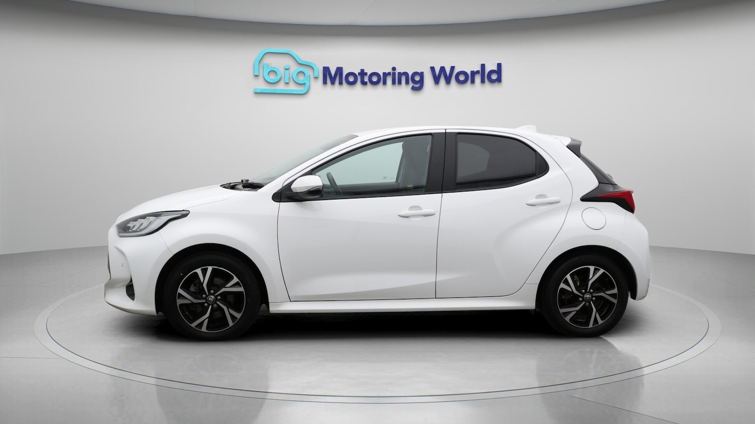 Used Toyota Yaris 2024 for sale - 76072716: Photo 5