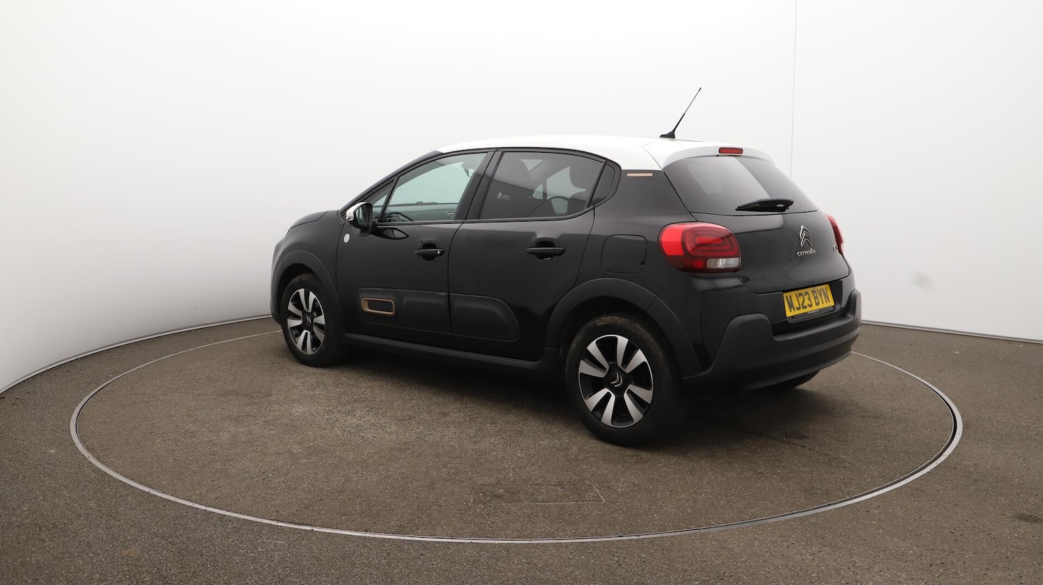 Used Citroen C3 2023 for sale - 76657621: Photo 64