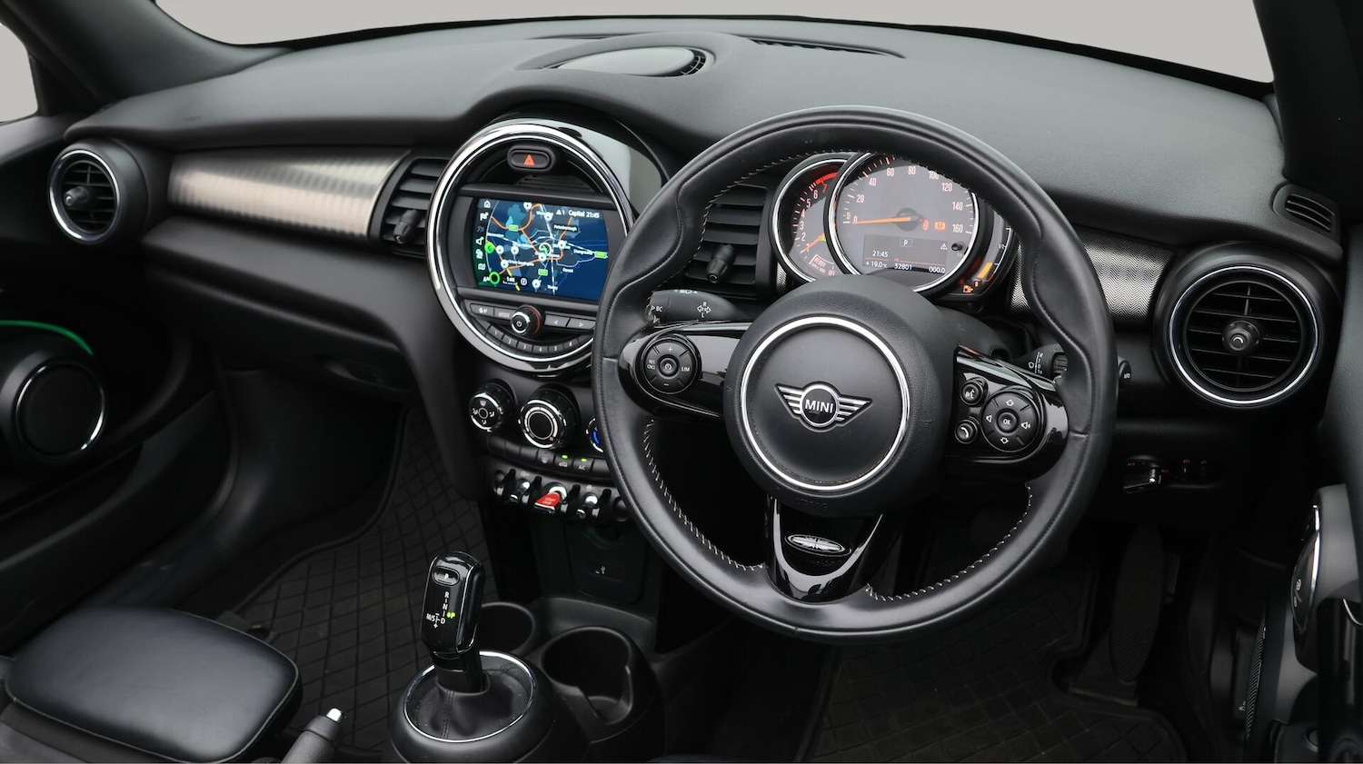 Used MINI Convertible 2019 for sale - 76200174: Photo 10