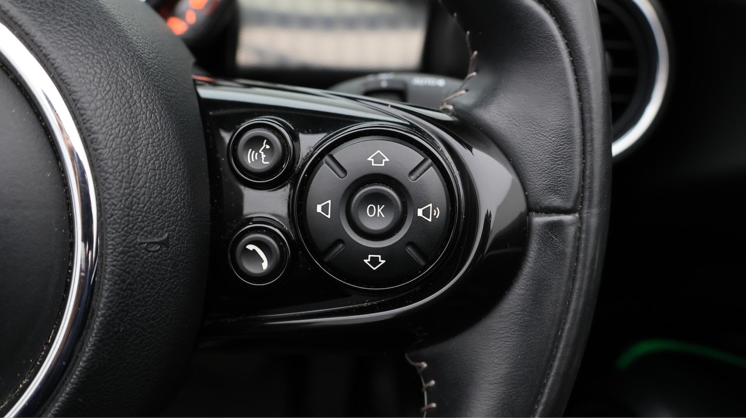 Used MINI Convertible 2019 for sale - 76200174: Photo 27