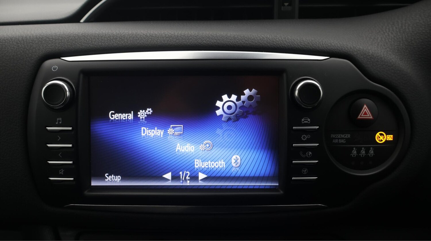 Used Toyota Yaris 2020 for sale - 76388620: Photo 12