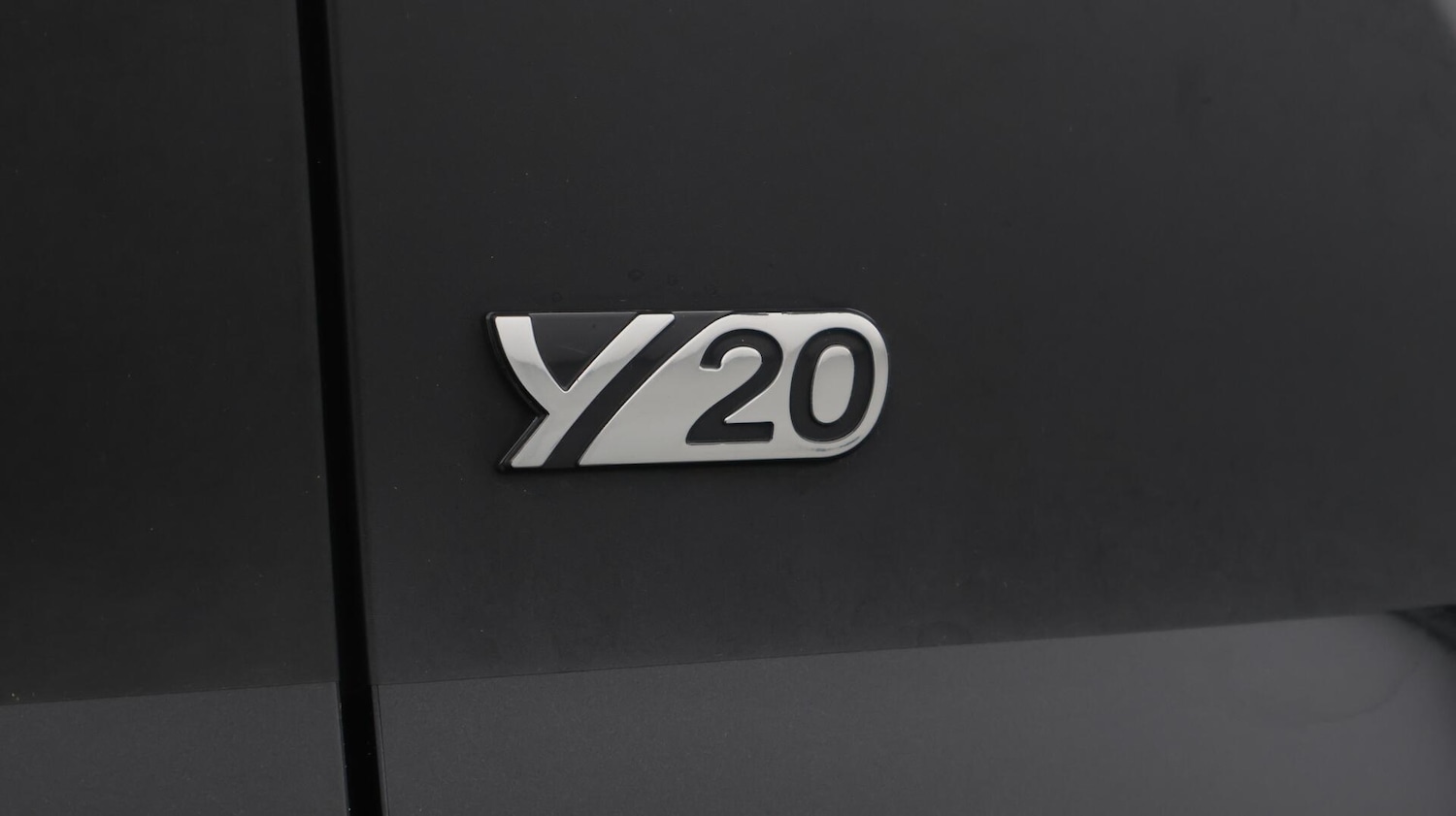 Used Toyota Yaris 2020 for sale - 76388620: Photo 21