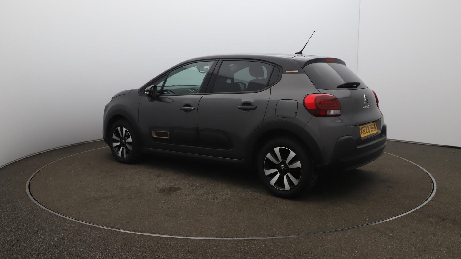 Vehicle 34