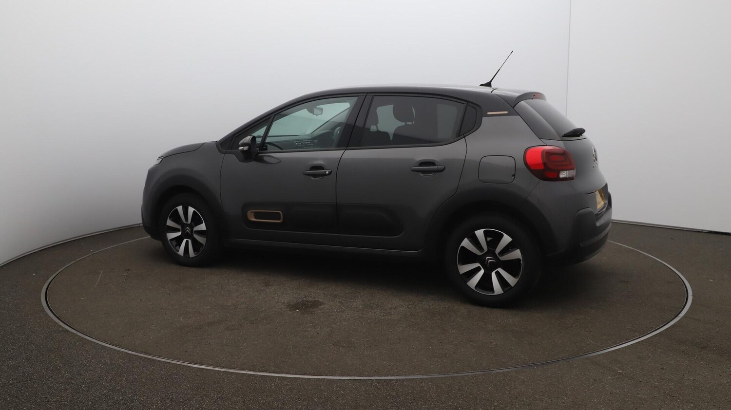 Vehicle 46