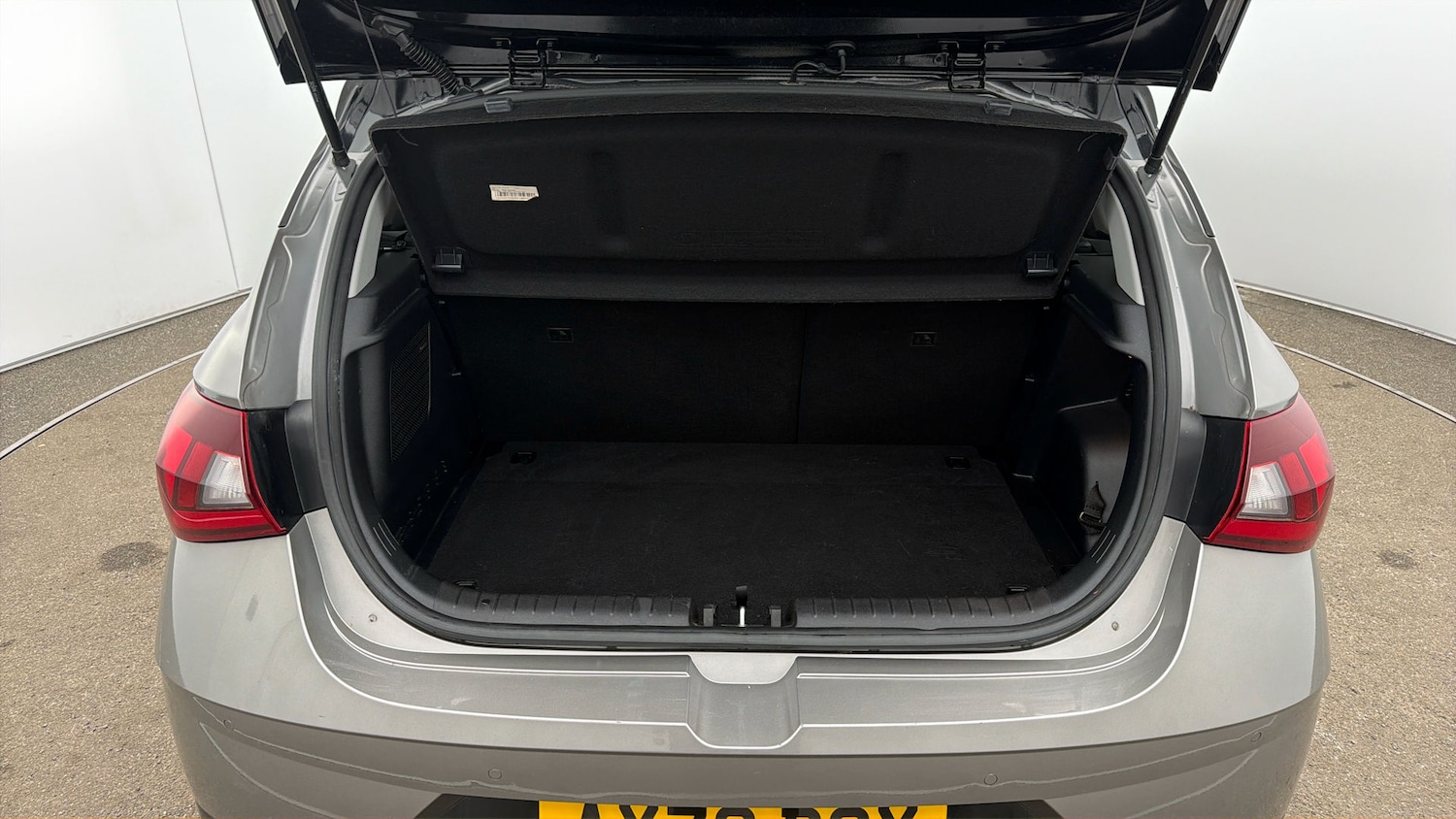 Used Hyundai i20 2023 for sale - 78027321: Photo 16