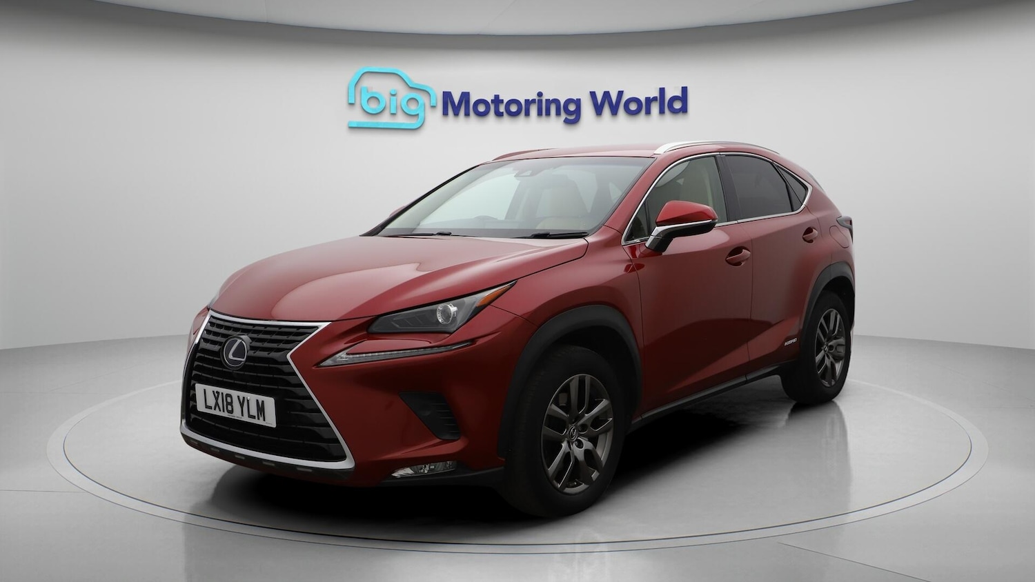Used Lexus NX 2018 for sale - 76456928: Photo 4