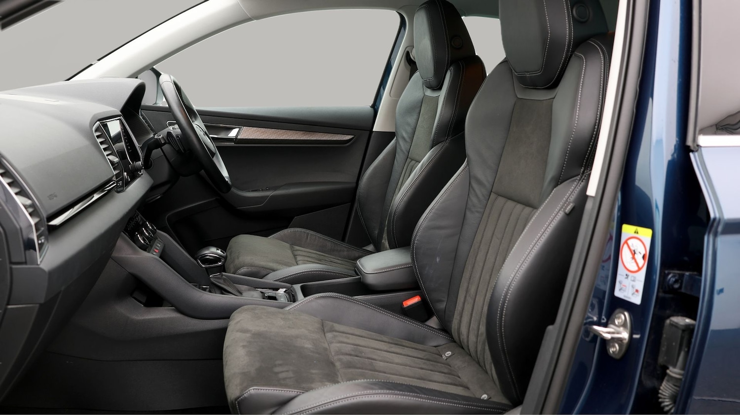 Used Skoda Karoq 2022 for sale - 77201109: Photo 14