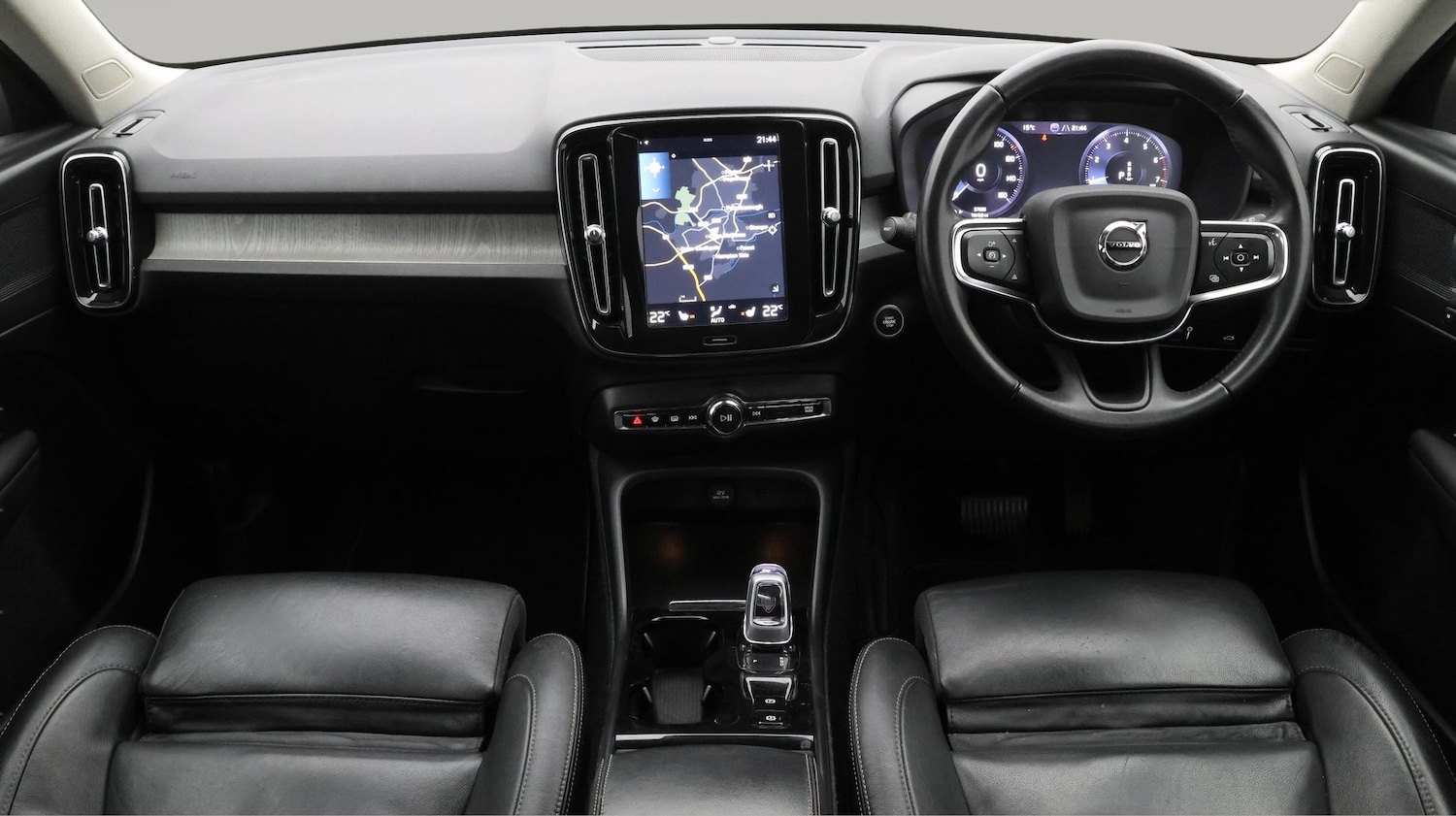 Used Volvo XC40 2021 for sale - 77662017: Photo 13