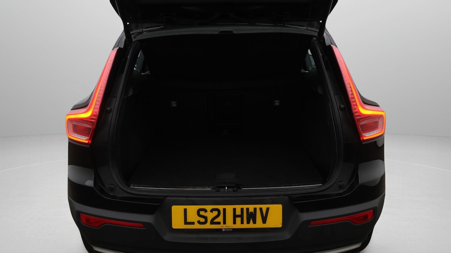 Used Volvo XC40 2021 for sale - 77662017: Photo 17